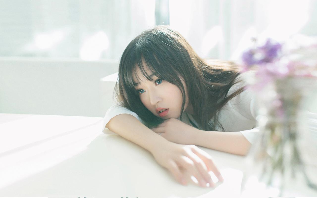 纽约苏富比拍卖行将拍卖珍稀幼年角鼻龙骨骼化石